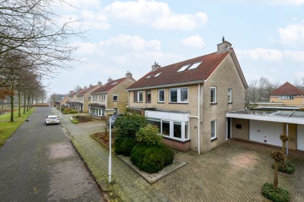Woning De Kamp 31 Oentsjerk