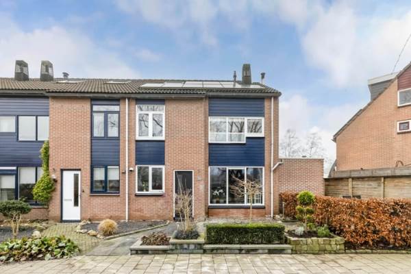 Woning Medemblikpad 30 Emmeloord