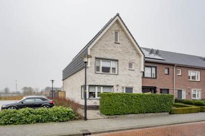 Woning Dokter van de Kolkstraat 2 Nijkerkerveen