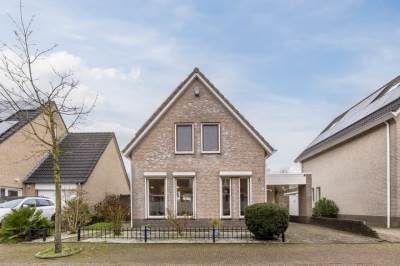 Woning Den Hooiberg 31 Rijsbergen