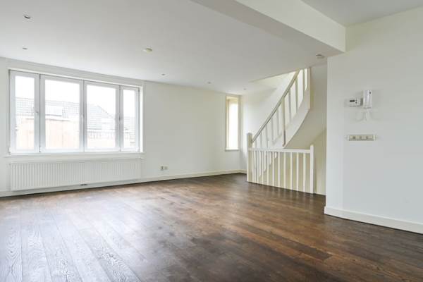 Woning Van Hilligaertstraat 153 Amsterdam