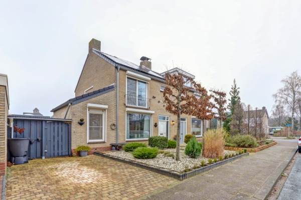 Woning Schilderslaan 13 Bergen (LI)