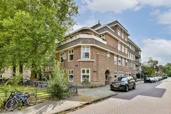 Woning Hacquartstraat 1 Amsterdam