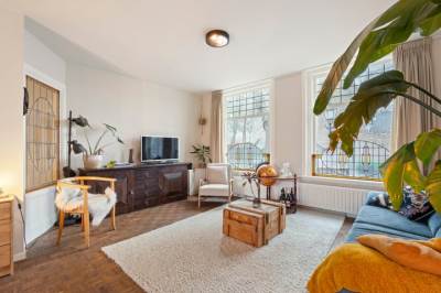 Woning Kerkplein 2 Velsen-Zuid