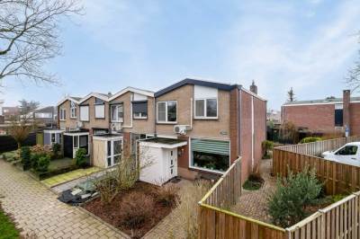 Woning Zuidster 1 Puttershoek