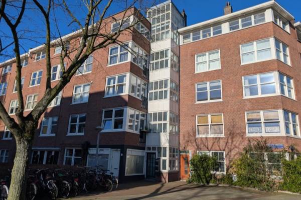 Woning Bloys van Treslongstraat 61 Amsterdam