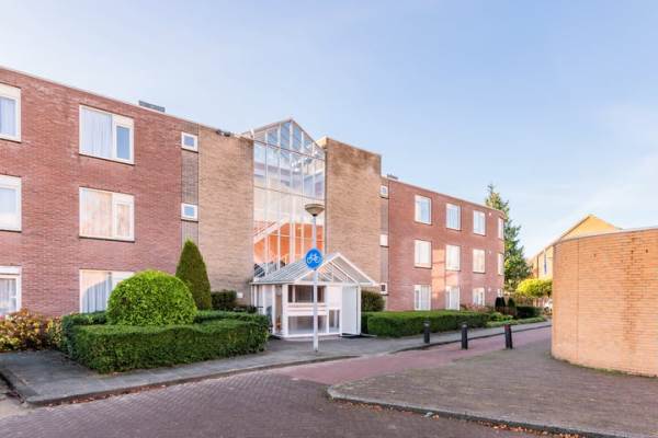 Woning Dr.A.Kuyperlaan 237 Weesp
