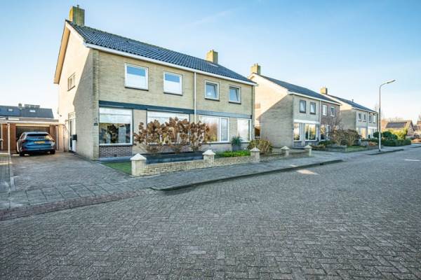 Woning Generaal Eisenhowerlaan 25 Staphorst