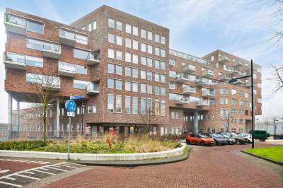 Woning Middeldijkerplein 136 Barendrecht
