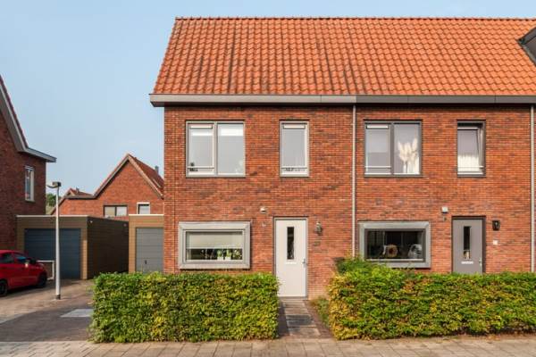Woning Johannes Vermeerstraat 23 Kesteren