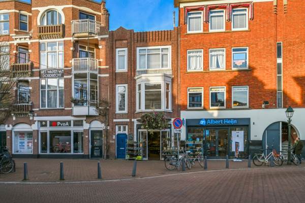 Woning Stationsweg 12 Den Haag