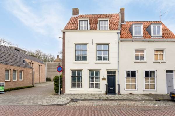 Woning Armeniaans Schuitvlot 18 Middelburg