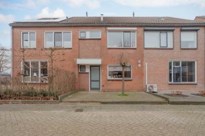 Woning Papeweer 12 Raamsdonksveer