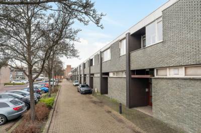 Woning Charlotte de Bourbonlaan 12 Vlaardingen