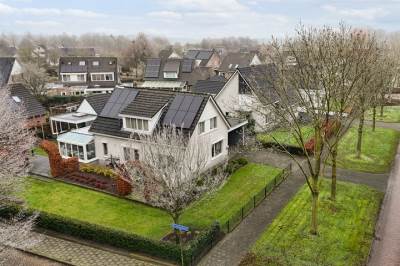 Woning E.E.G.-laan 1 Schoonebeek
