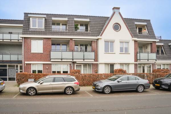 Woning Nijverheidsstraat 120 Beneden-Leeuwen