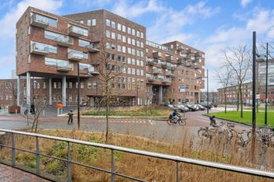 Woning Middeldijkerplein 104 Barendrecht