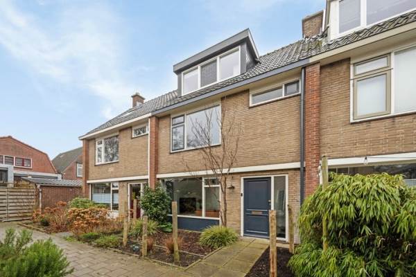 Woning Bernhardstraat 21 Zoeterwoude