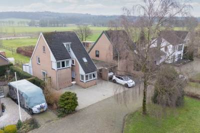 Woning Dorpskant 8 Kilder