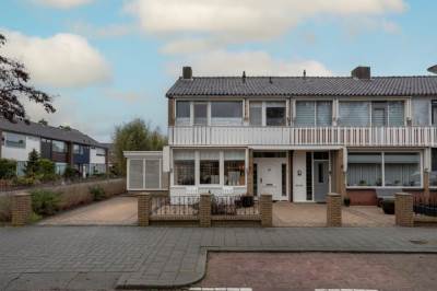 Woning Elzenlaan 15 Rozenburg (ZH)