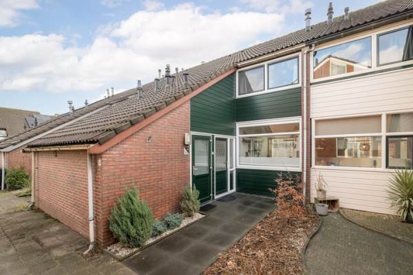 Woning Volkersweg 24 Zwaagdijk-Oost