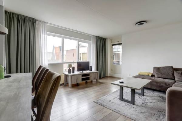 Woning Nieuwstraat 110 Spijkenisse