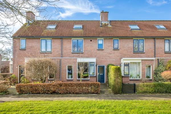 Woning Leeuwerikweide 4 Houten