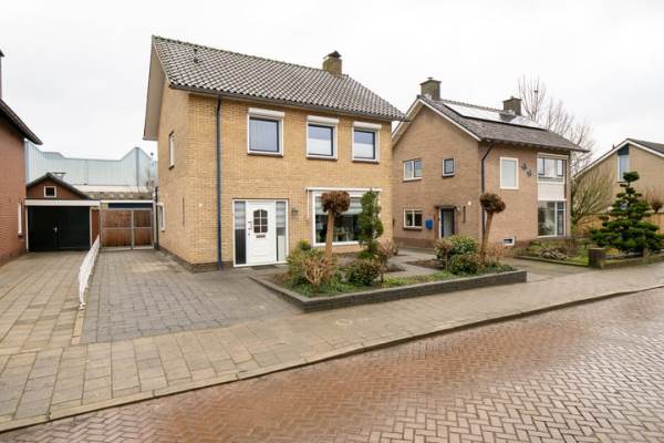 Woning Pastoor Gloerichstraat 7 Deurningen (Gem. Dinkelland)