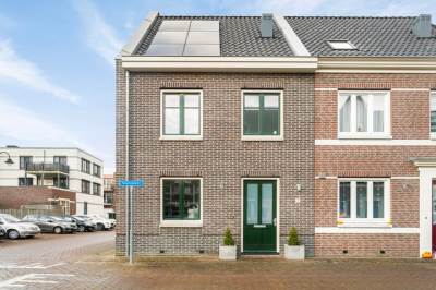 Woning Veenoever 1 Roelofarendsveen