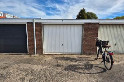 Garage Essenlaan 114B Zwanenburg