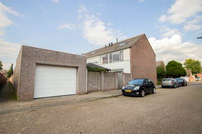 Woning Merelstraat 22 Oosterhout (NB)