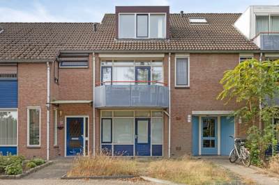 Woning Burg. Cremershof 38 Panningen