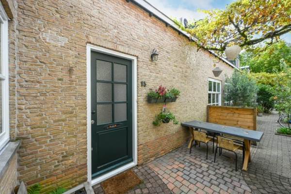 Woning Bloemhof 15 Maassluis