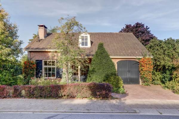 Woning Acacialaan 9 Sleeuwijk