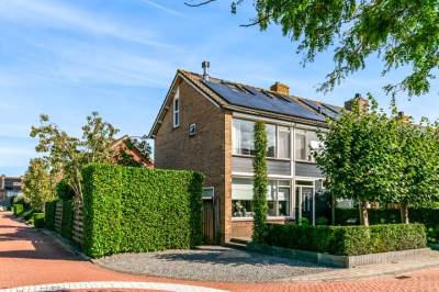 Woning Koningin Julianastraat 21 Waarder