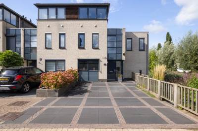 Woning Burgemeester Beelaertspark 85 Dordrecht