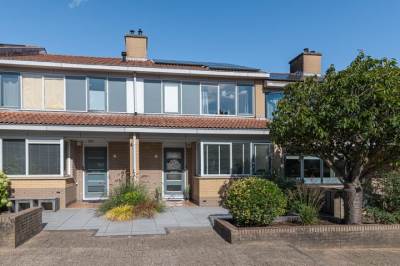 Woning Vuurvlinderberm 5 Houten