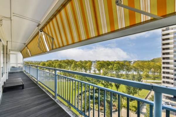 Woning Burgemeester Hogguerstraat 185 Amsterdam