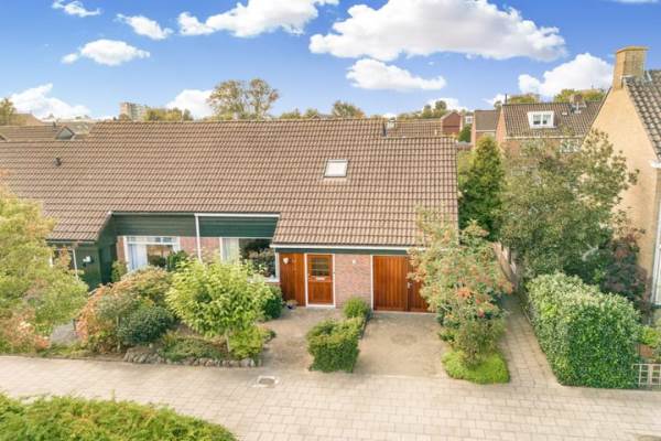 Woning Koningin Wilhelminastraat 30 Heemskerk