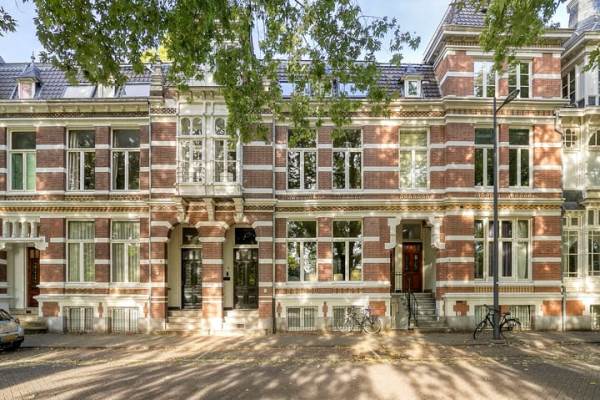 Woning van der Does de Willeboissingel 8A Den Bosch
