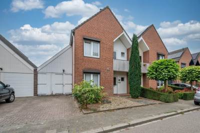 Woning De Lom de Berghlaan 21 Lottum