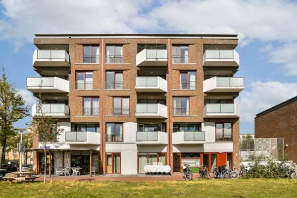 Woning Louise Marie Loeberplantsoen 100 Amsterdam