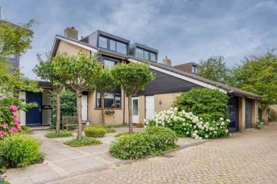 Woning Bottelroos 4 Leiden