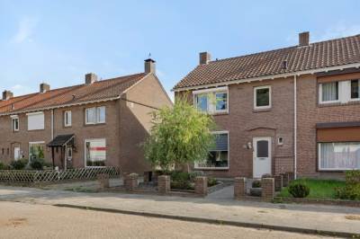 Woning Kapelaan Nausstraat 23 Oss