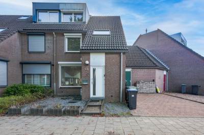Woning Koraalerf 45 Heerlen