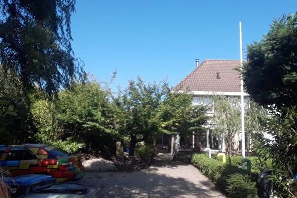 Woning van Heemstraweg 64A Beneden-Leeuwen