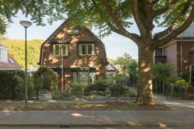 Woning van Heemstralaan 10 Baarn