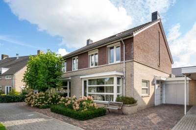 Woning Burgemeester van Mourikstraat 11 Beusichem