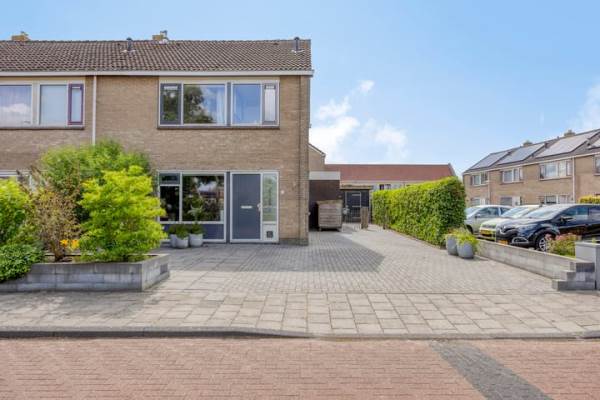 Woning Weth. Vosstraat 18 Wanneperveen