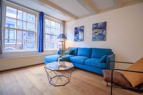 Woning Halvemaansteeg 8C Amsterdam